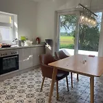 Mit 2 Schlafzimmern Und Terrasse Halle (Westfalen)