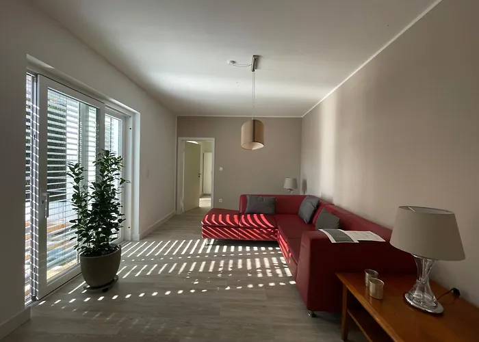 Mit 2 Schlafzimmern Und Terrasse * Lichtenau/Westfalen