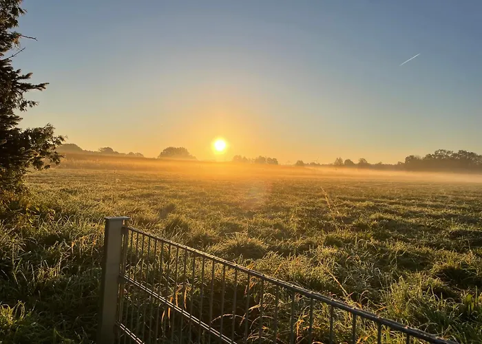 Mit 2 Schlafzimmern Und Terrasse דירה *