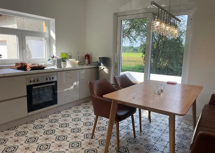 Mit 2 Schlafzimmern Und Terrasse Lichtenau/Westfalen